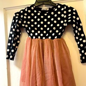 Girl’s dress size 5.